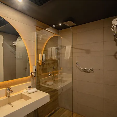 فندق Best Western Izmir Hotel 4*