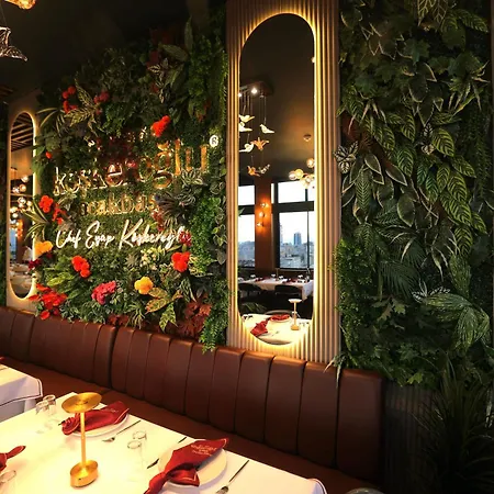 Szálloda Western 4*