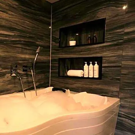 Western 4* إزمير