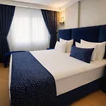 Western 4*
