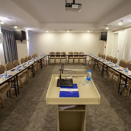 Mitte Port Hotel 4*